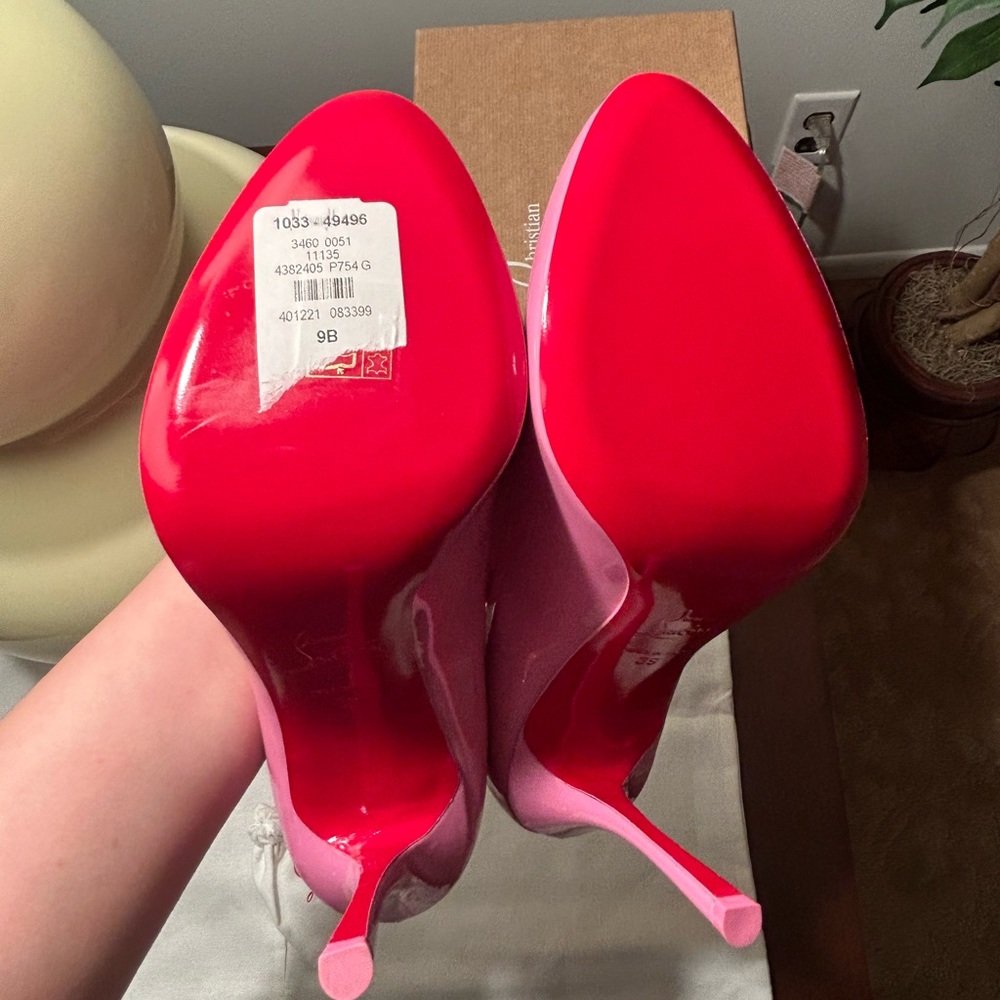 Christian Louboutin Pink Dolly Patent Leather Pumps Size 39 Barbie - Picture 7 of 12